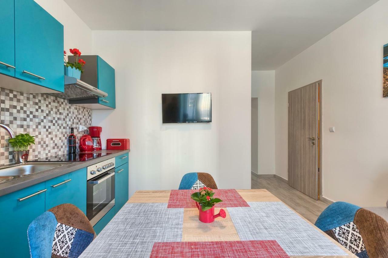 Apartment Amfiteatar Moris 普拉 外观 照片